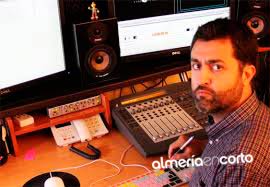 Director Kurro González